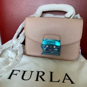 🌪FURLA Metropolis Mini Top Handle Camelia E🌪